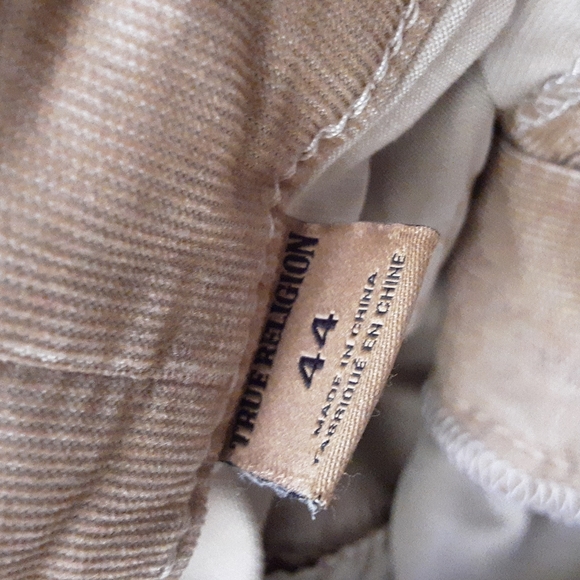 True Religion men's cordory short in size 44 - Picture 6 of 7